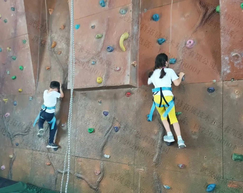 無(wú)動(dòng)力游樂(lè)設(shè)備