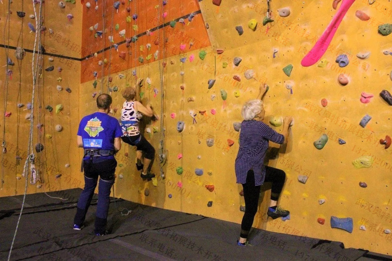 無(wú)動(dòng)力游樂(lè)設(shè)備